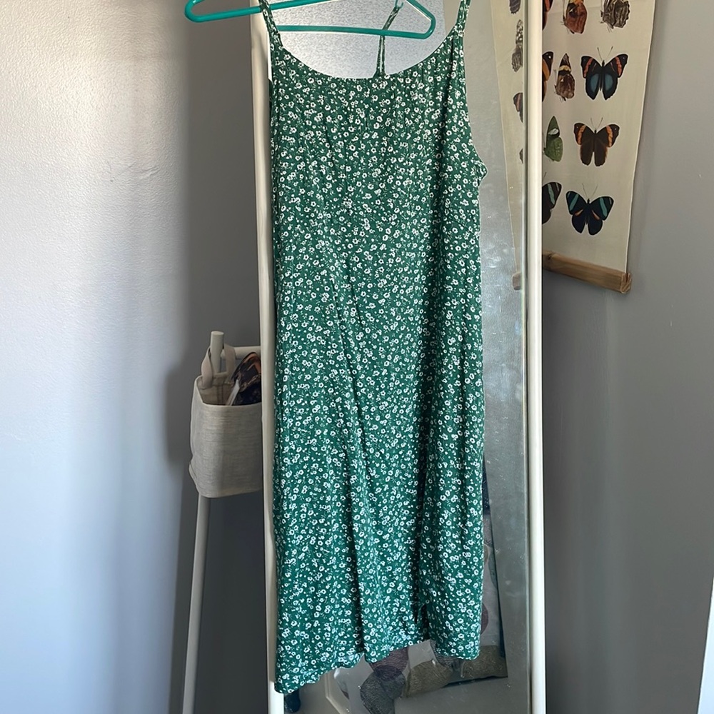 💌 abercrombie green floral dress